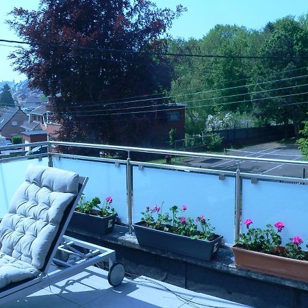 Liege 4420 Rue Jean Jaures 45 Grande Maison Joyeuse Avec Terrasse 30M2 Pour 8 Personnes Maximum Saint-Nicolas  Exterior foto
