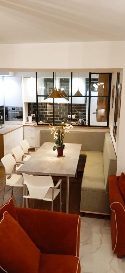 Liege 4420 Rue Jean Jaures 45 Grande Maison Joyeuse Avec Terrasse 30M2 Pour 8 Personnes Maximum Saint-Nicolas  Exterior foto