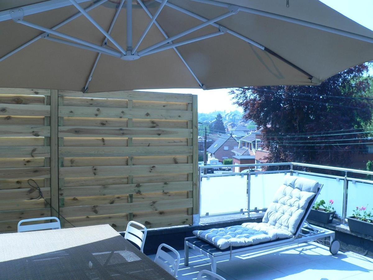 Liege 4420 Rue Jean Jaures 45 Grande Maison Joyeuse Avec Terrasse 30M2 Pour 8 Personnes Maximum Saint-Nicolas  Exterior foto